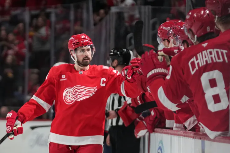 NHL teams begin a sprint to the regular season with shorter training camps